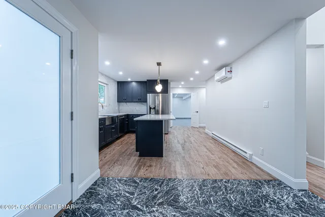 $699,900 | 5806 Decker Road, Bushkill, PA 18324