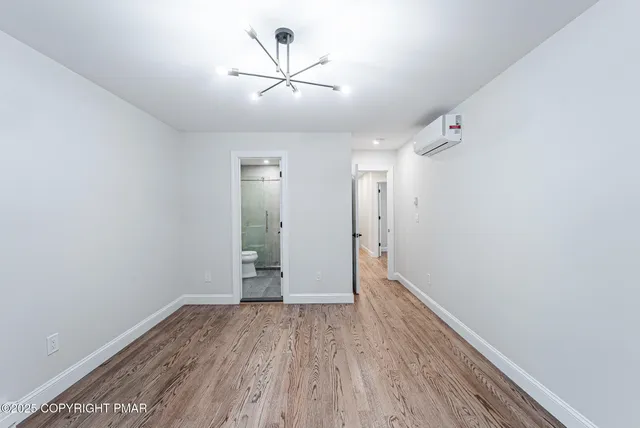 $699,900 | 5806 Decker Road, Bushkill, PA 18324