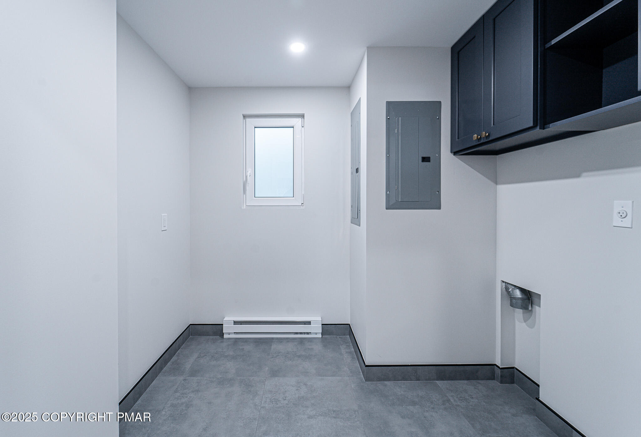 5806 Decker Road Bushkill, PA 18324 - Photo 60 of 76 Laundry Room