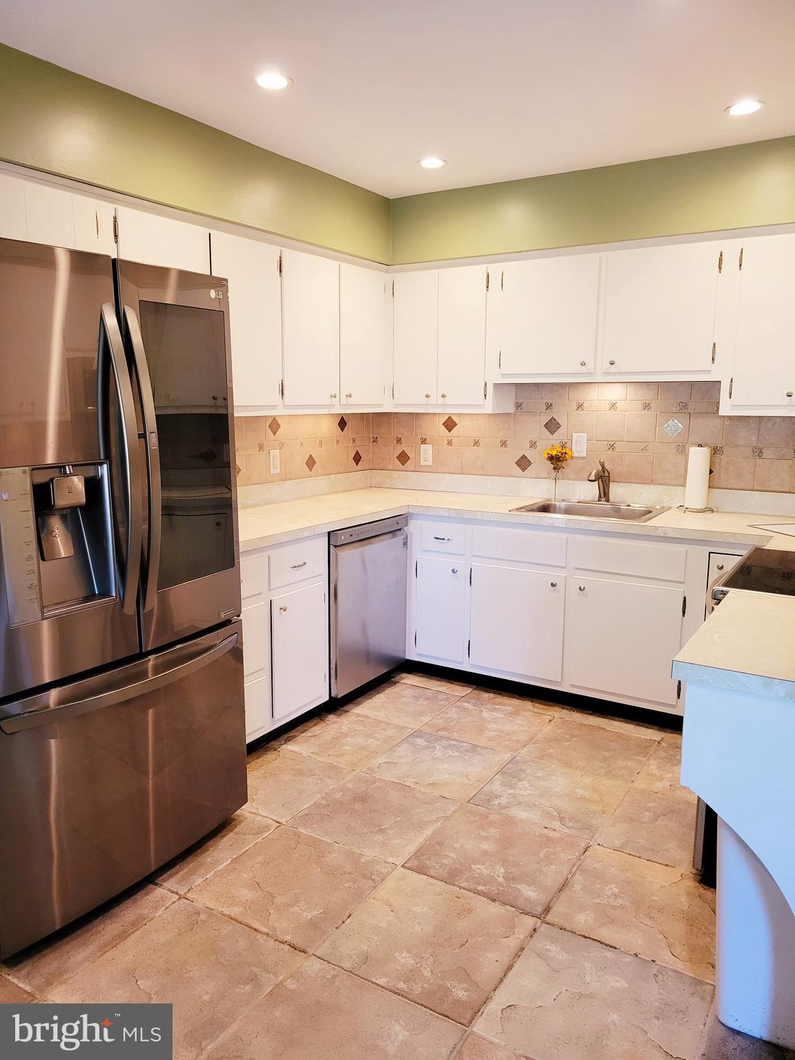 2369 Street Road Warrington, PA 18976 - Photo 6 of 25 Gallery Image 6