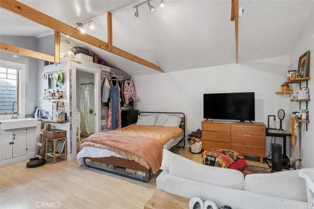 $1,615,000 | 222 South Broadway, Redondo Beach, CA 90277