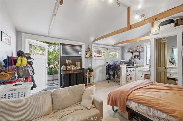 $1,615,000 | 222 South Broadway, Redondo Beach, CA 90277