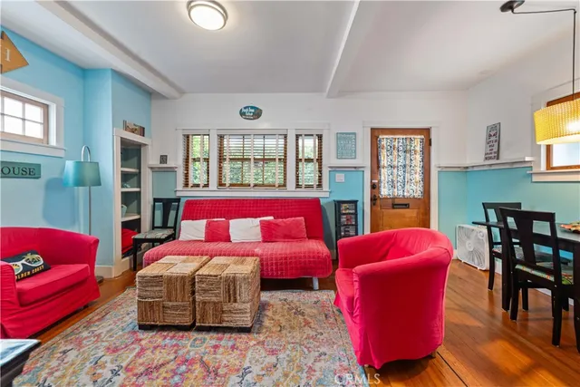 $1,615,000 | 222 South Broadway, Redondo Beach, CA 90277