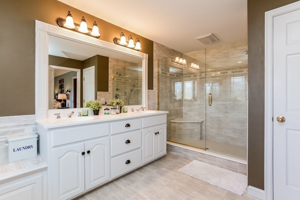 636 Wolf Swamp Road Longmeadow, MA 01106 - Photo 25 of 34
