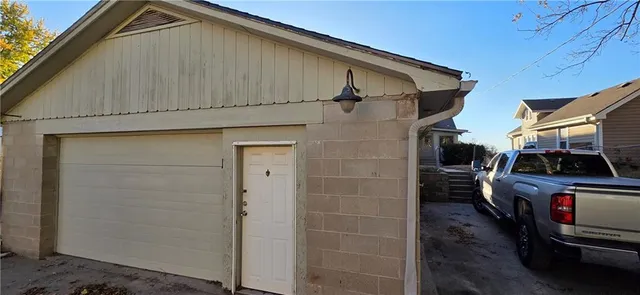 $134,900 | 1319 South 24th Street, St. Joseph, MO 64507