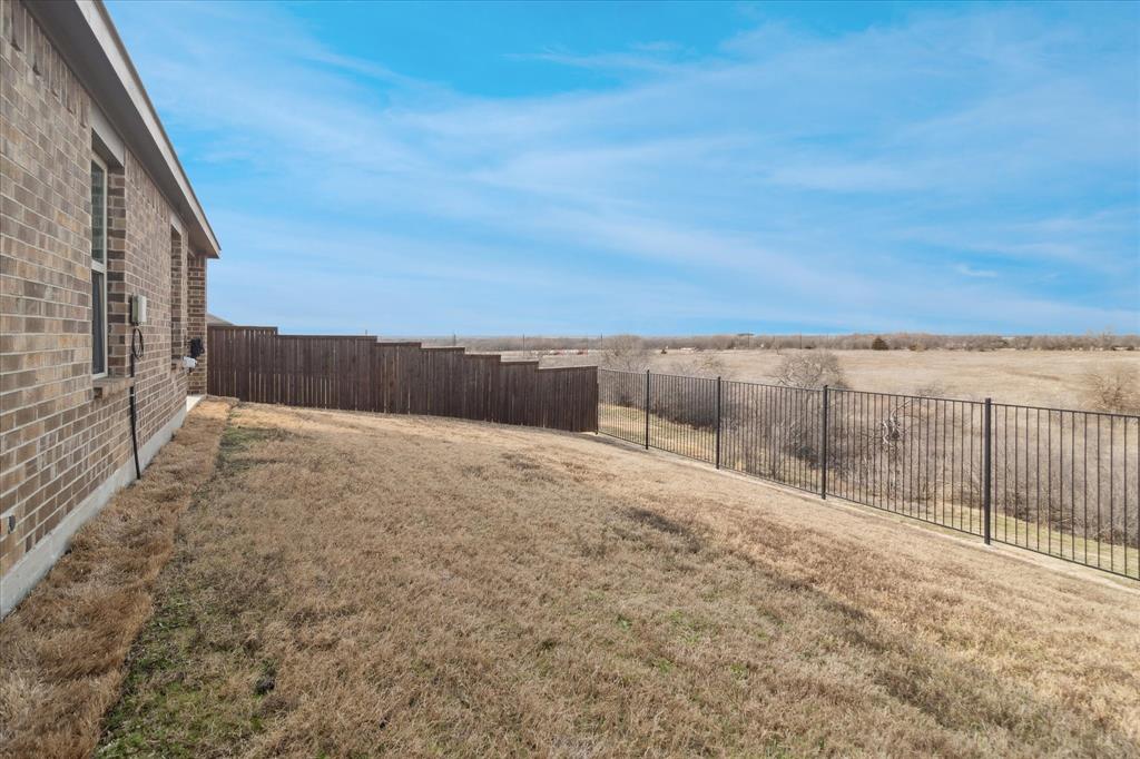 1132 Rountree Court Celina, TX 75009 - Photo 24 of 27 This home embodies the neighbor name of the amazing Chalk Hills!