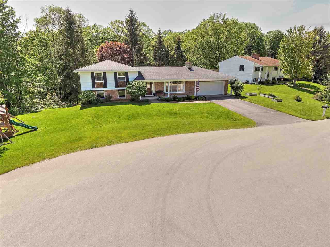 4216 Bay View Point Traverse City, MI 49684 - Photo 2 of 5 1832963-1.JPG