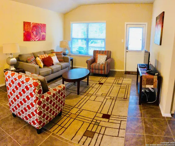 $1,695 | 15331 Night Heron, San Antonio, TX 78253