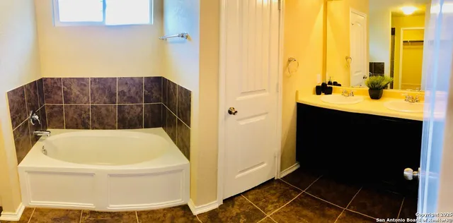 $1,695 | 15331 Night Heron, San Antonio, TX 78253