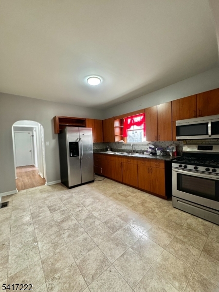 119 Halstead Avenue, Unit 1 Wallington, NJ 07057 - Photo 4 of 10