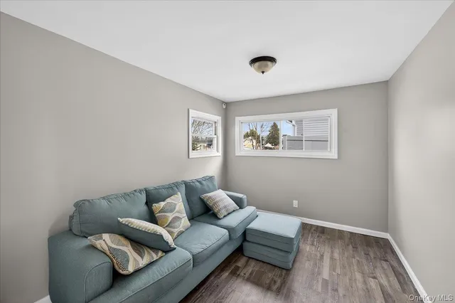 $434,000 | 21 North Somerset Road, Amityville, NY 11701