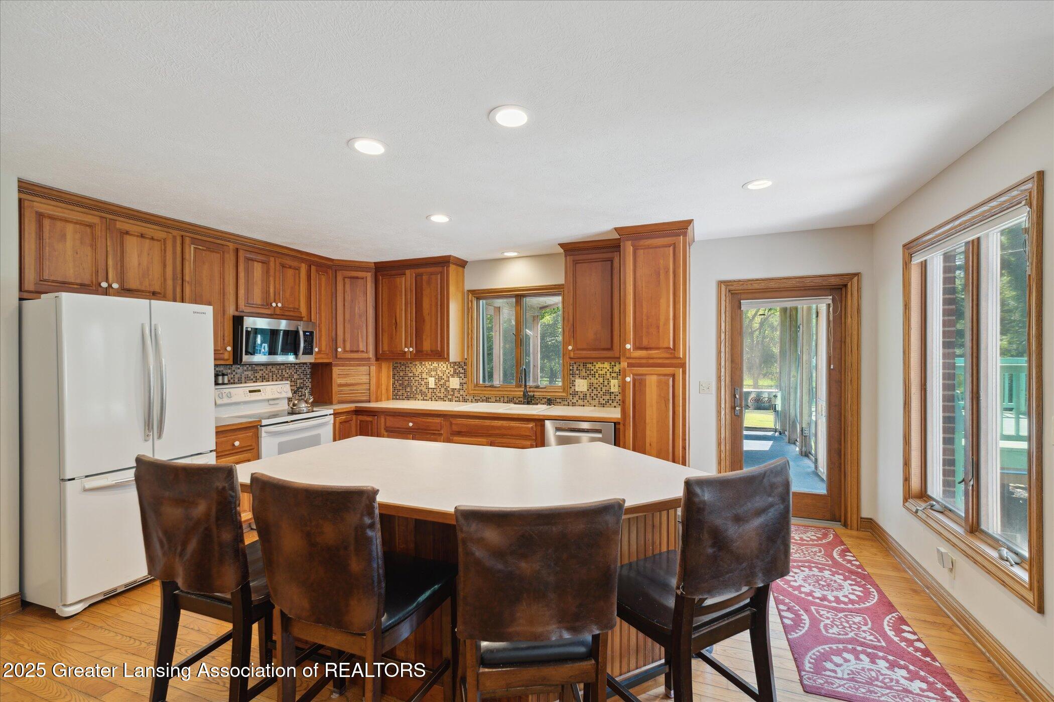 4084 Hulett Road Okemos, MI 48864 - Photo 16 of 53 16-4084-Hulett-Rd-Okemos-MI-48864-Window