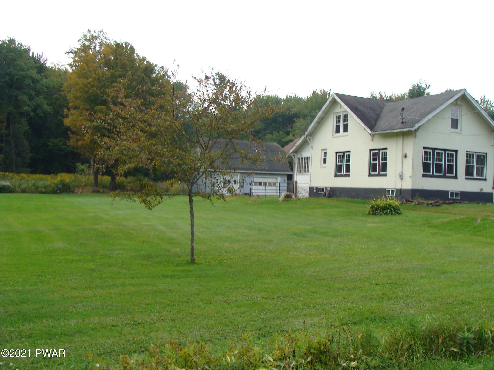 1018 Tresslarville Road Lake Ariel, PA 18436 - Photo 2 of 31