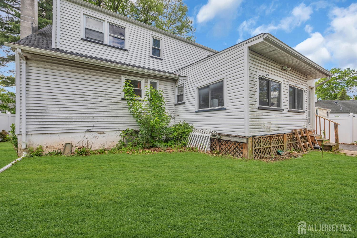 22 Westbury Road Iselin, NJ 08830 - Photo 16 of 17