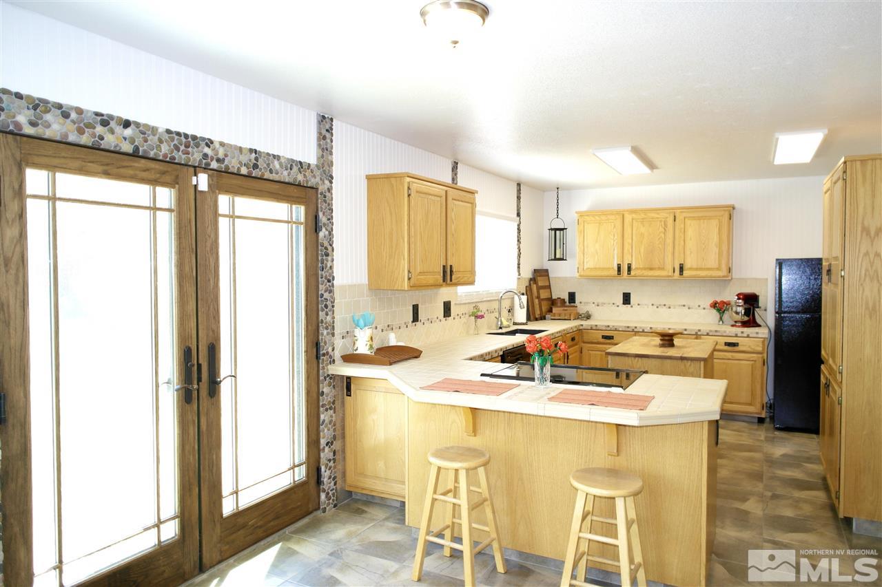 9434 Autumn Leaf Way Reno, NV 89506 - Photo 2 of 25 Photo 2