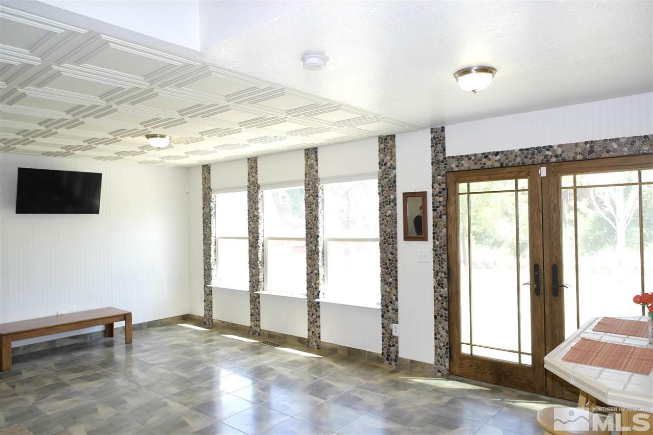 9434 Autumn Leaf Way Reno, NV 89506 - Photo 5 of 25 Photo 5