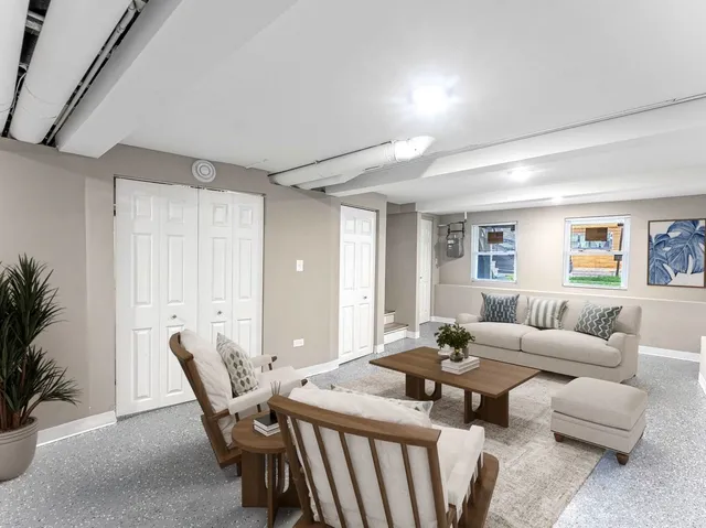 $399,000 | 2733 West 38th Street, Chicago, IL 60632