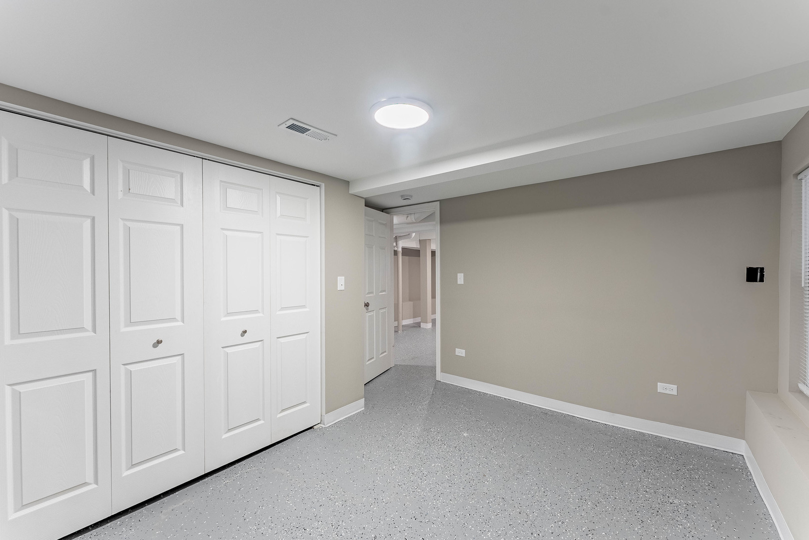 2733 West 38th Street Chicago, IL 60632 - Photo 26 of 30 a view of an empty room