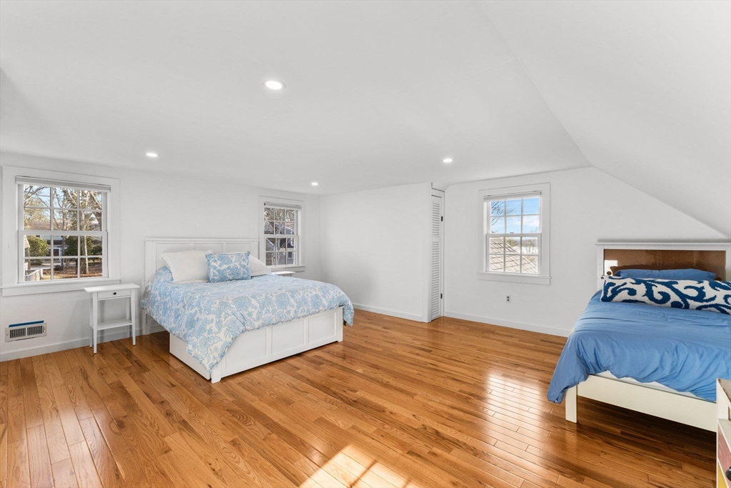 32 Emerson Road Falmouth, MA 02536 - Photo 27 of 42