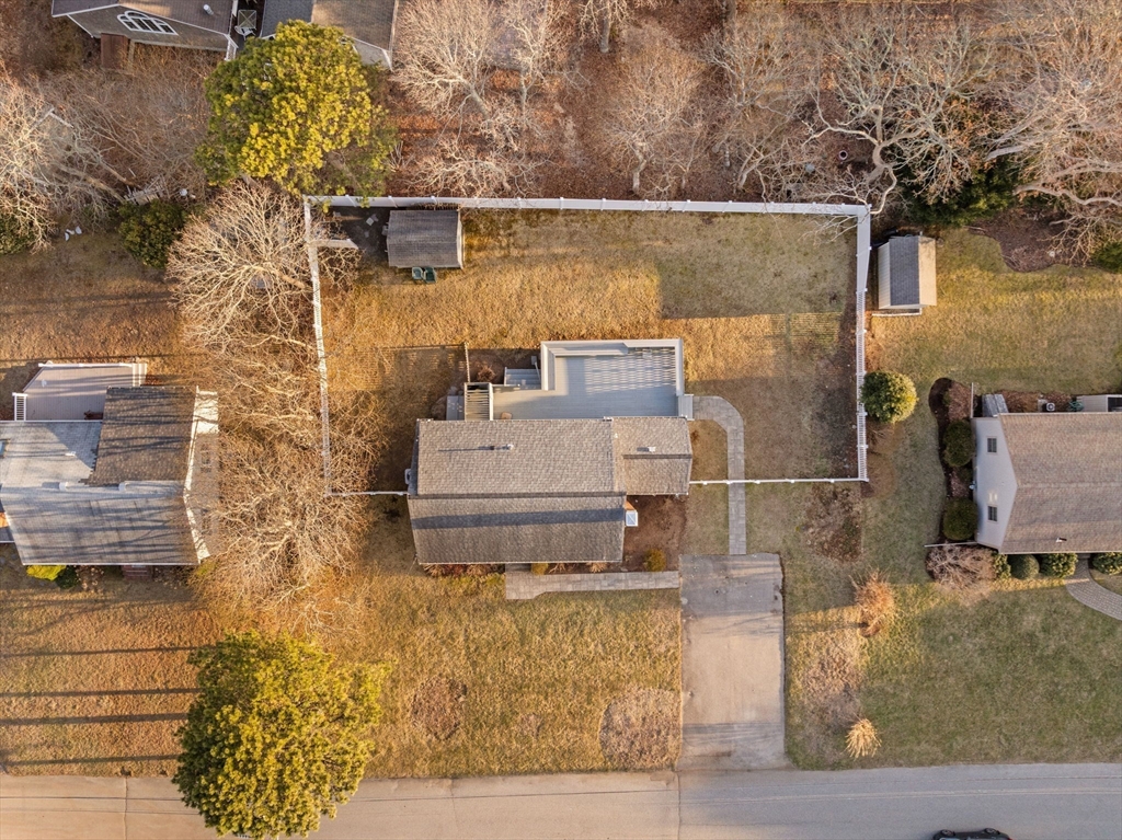 32 Emerson Road Falmouth, MA 02536 - Photo 6 of 42