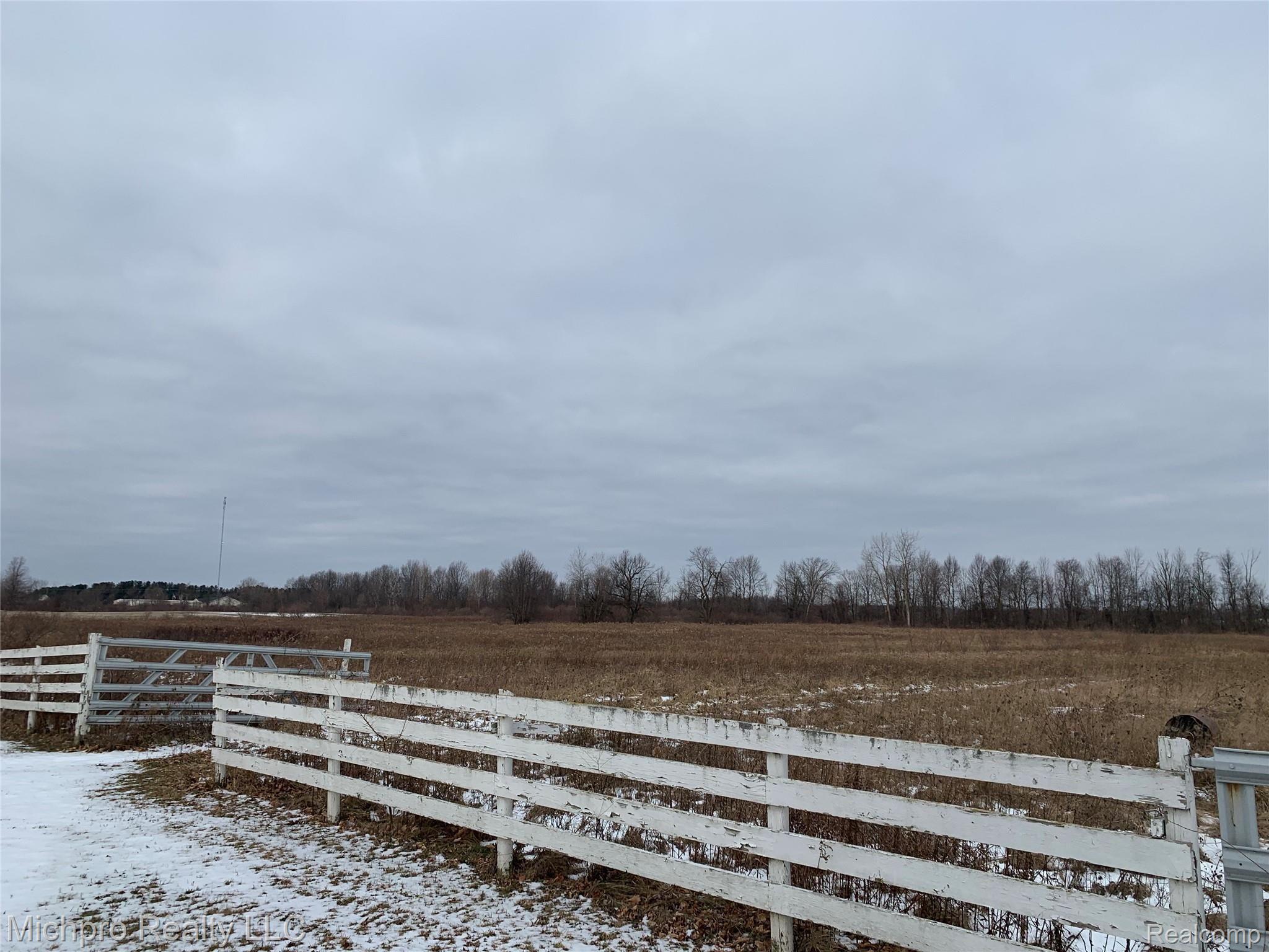7191 Shaw Road Imlay City, MI 48444 - Photo 43 of 73 IMG_6139.jpeg