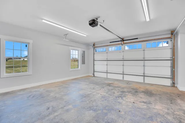 $488,000 | 74 Summerset Drive, Winchester, TN 37398