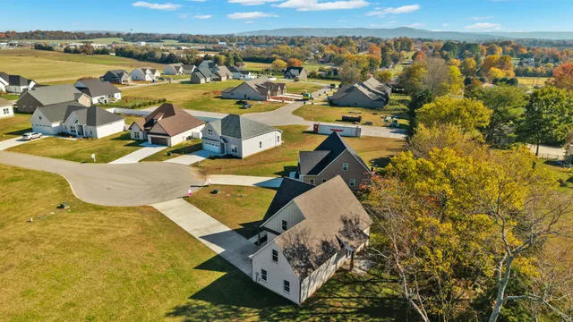 $488,000 | 74 Summerset Drive, Winchester, TN 37398