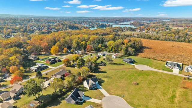 $488,000 | 74 Summerset Drive, Winchester, TN 37398