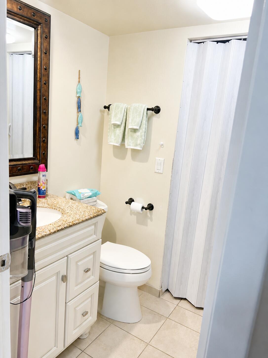 235 Woodland Road Palm Springs, FL 33461 - Photo 17 of 32 BDE1C7FB-29FC-4D30-98FA-458691AA4927
