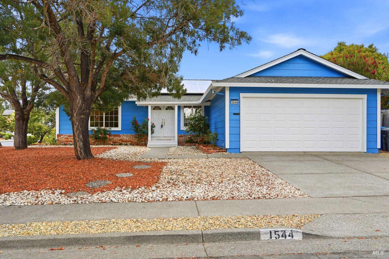 1544 Frederick Street Santa Rosa, CA 95401 - Photo 1 of 39 Large corner lot.