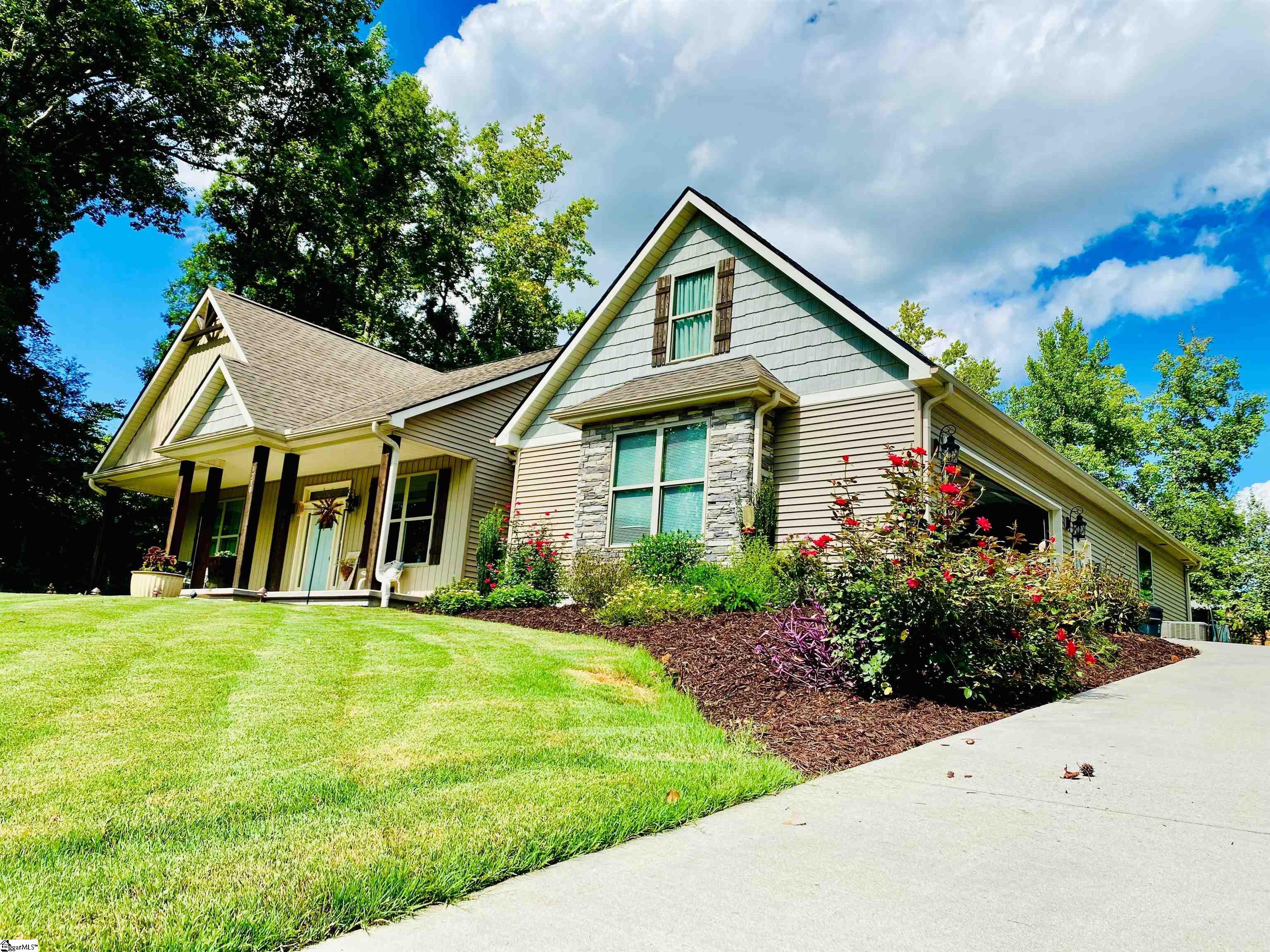1210 Lake Cunningham Road Greer, SC 29651 - Photo 3 of 8