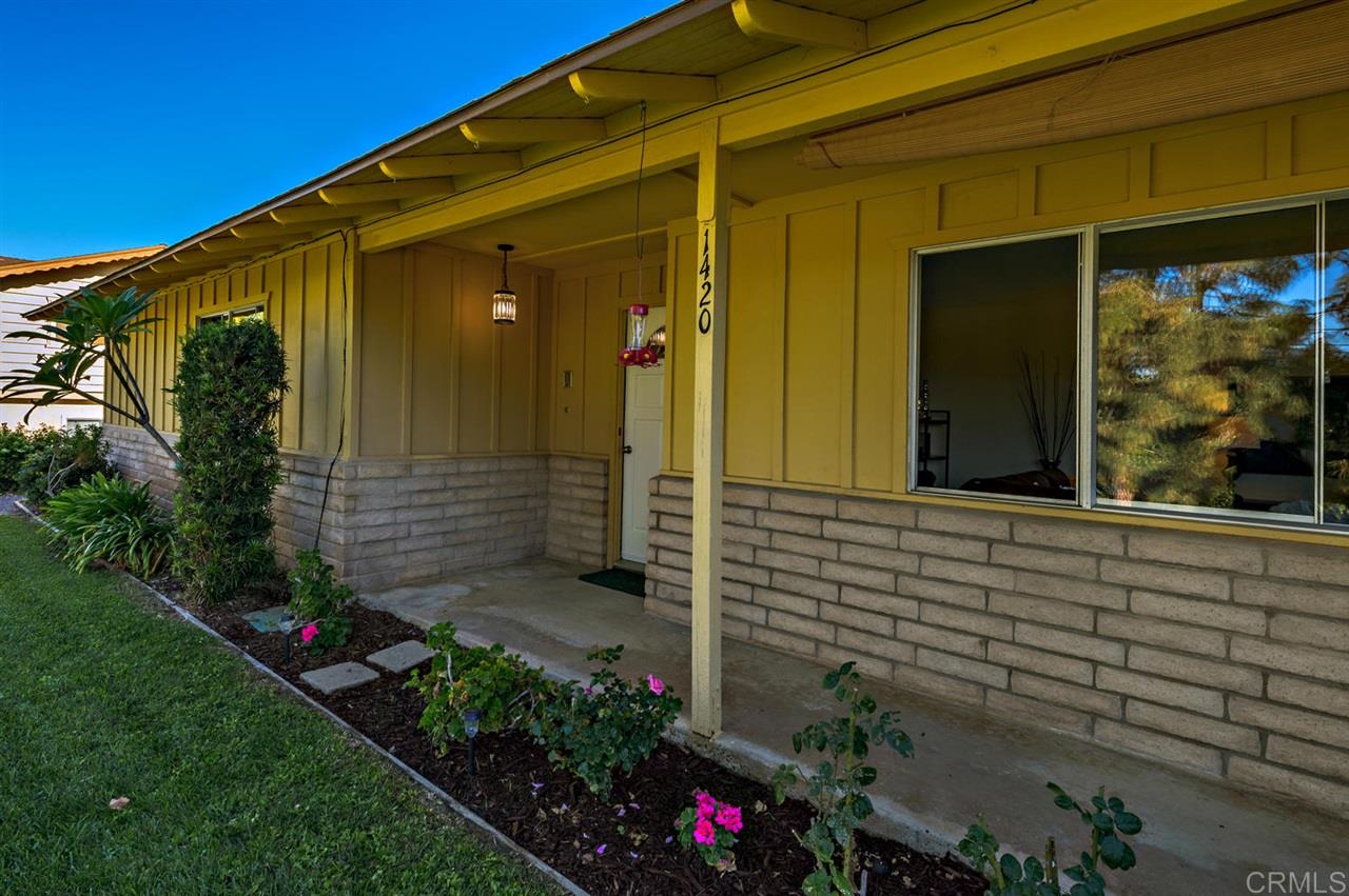 1420 Los Conejos Road Fallbrook, CA 92028 - Photo 3 of 24 Gallery Image 3