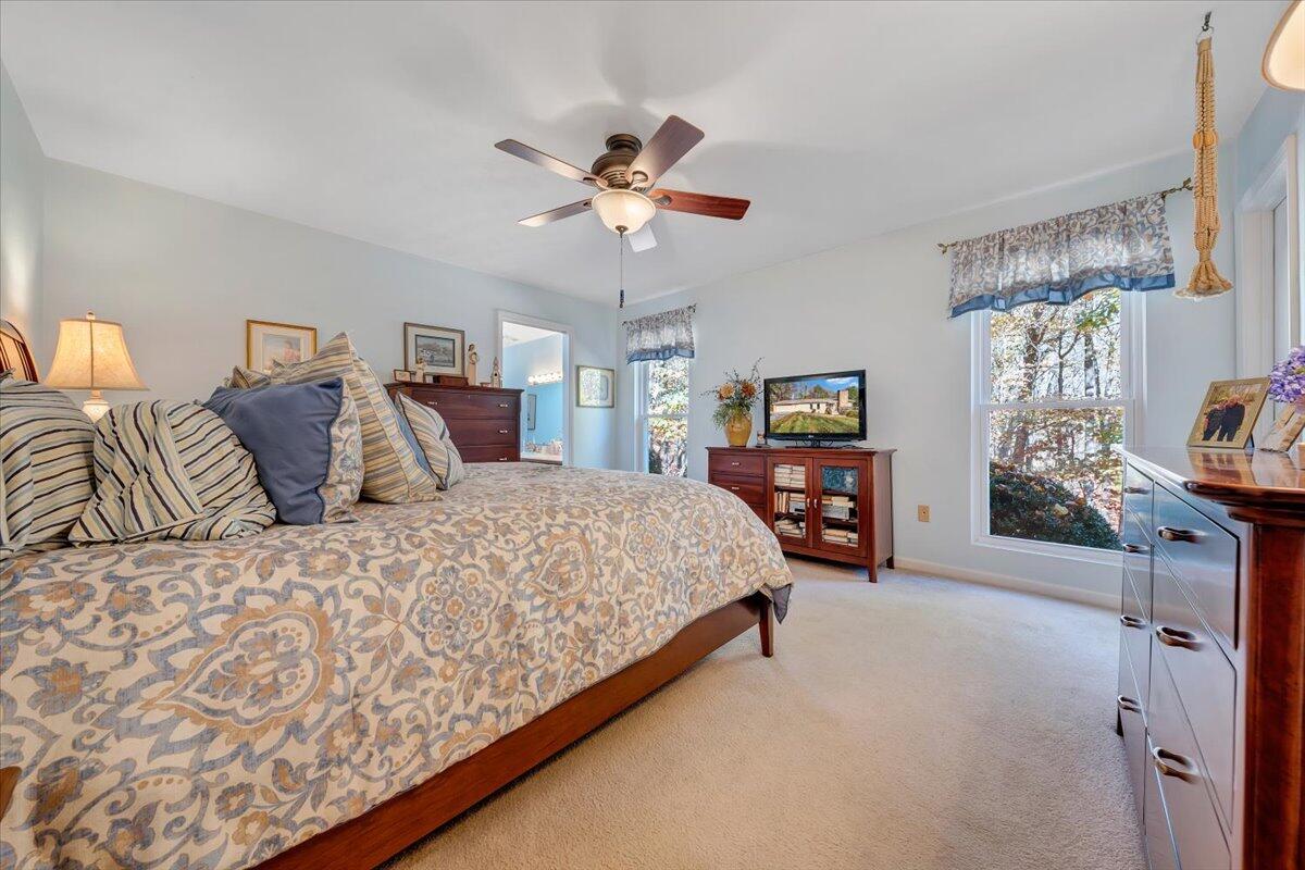 6263 Mt Chestnut Road Roanoke, VA 24018 - Photo 14 of 37 14-MIB06511