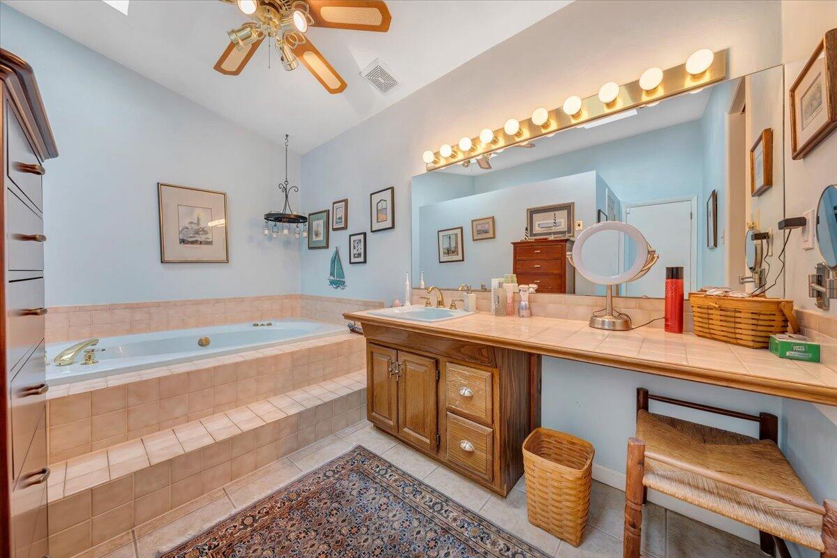 6263 Mt Chestnut Road Roanoke, VA 24018 - Photo 17 of 37 19-MIB06526