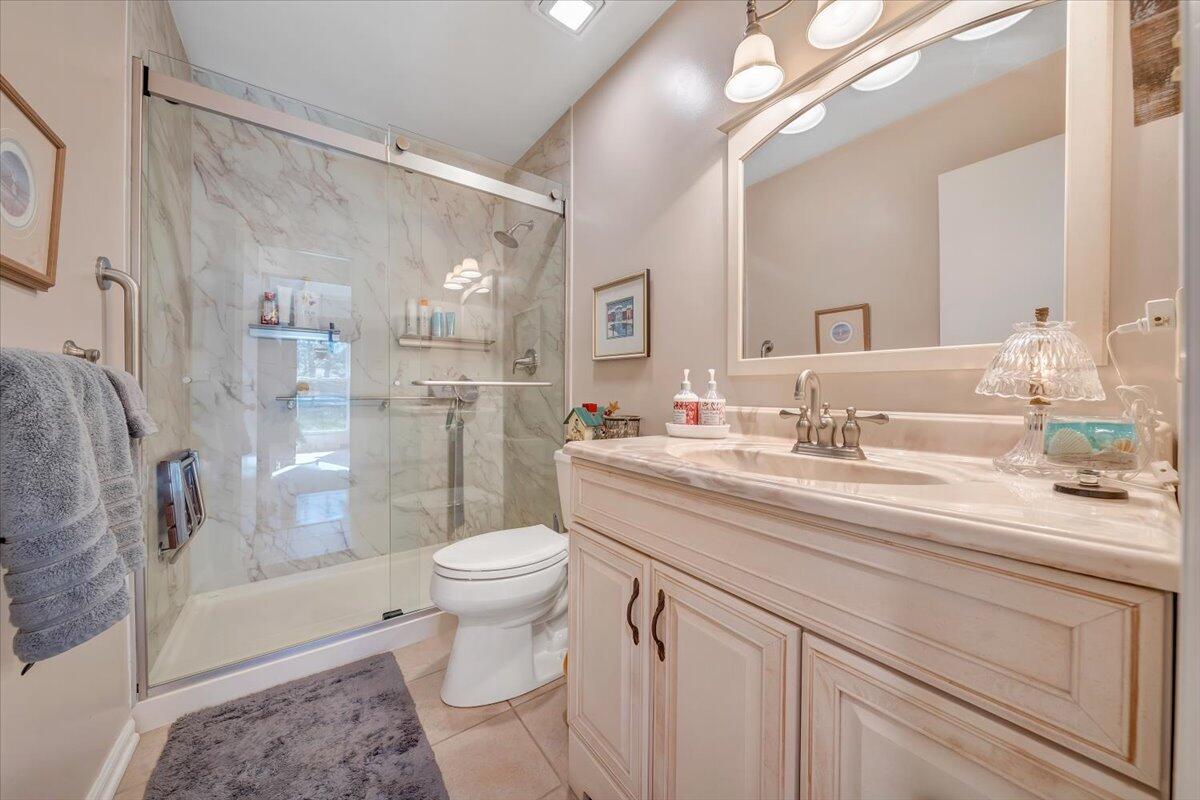 6263 Mt Chestnut Road Roanoke, VA 24018 - Photo 21 of 37 23-MIB06538