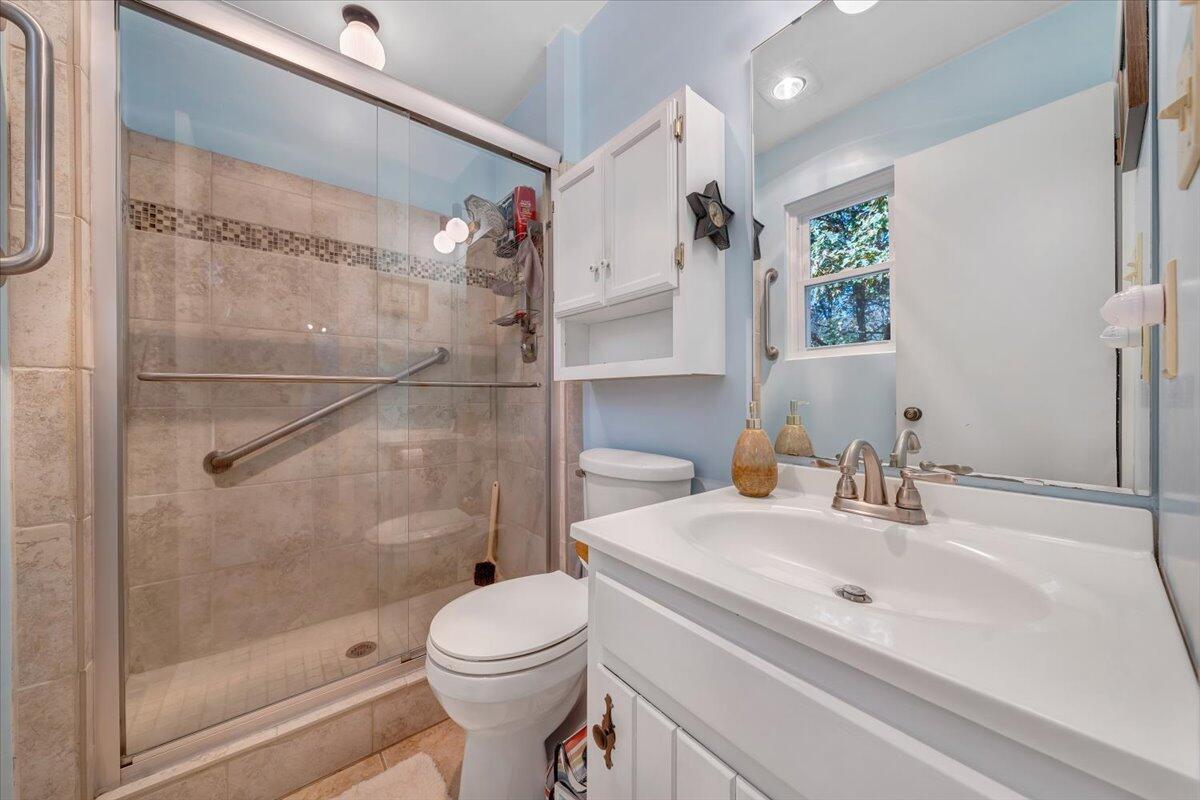 6263 Mt Chestnut Road Roanoke, VA 24018 - Photo 22 of 37 17-MIB06520