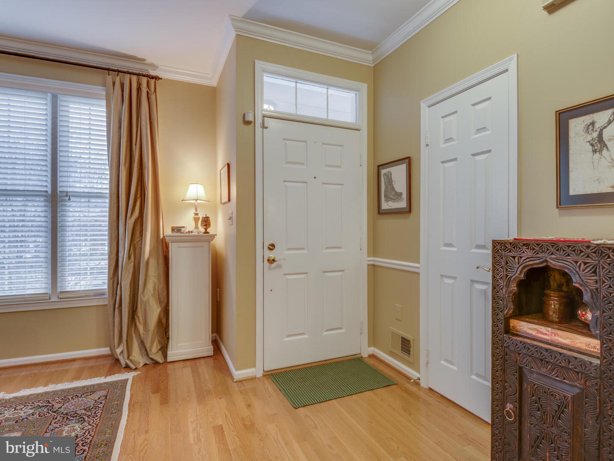 11300 Fairwind Way Reston, VA 20190 - Photo 7 of 53
