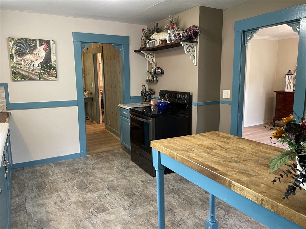 63 Gardner Road Hubbardston, MA 01452 - Photo 8 of 42