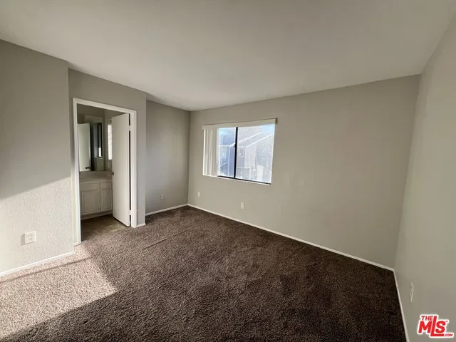 $1,995 | 661 Woodcrest Drive, Unit B, Lake Elsinore, CA 92530