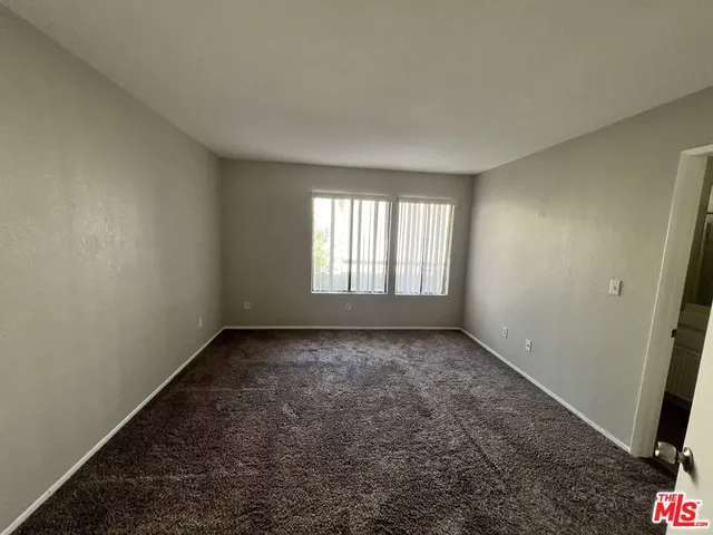 $1,995 | 661 Woodcrest Drive, Unit B, Lake Elsinore, CA 92530
