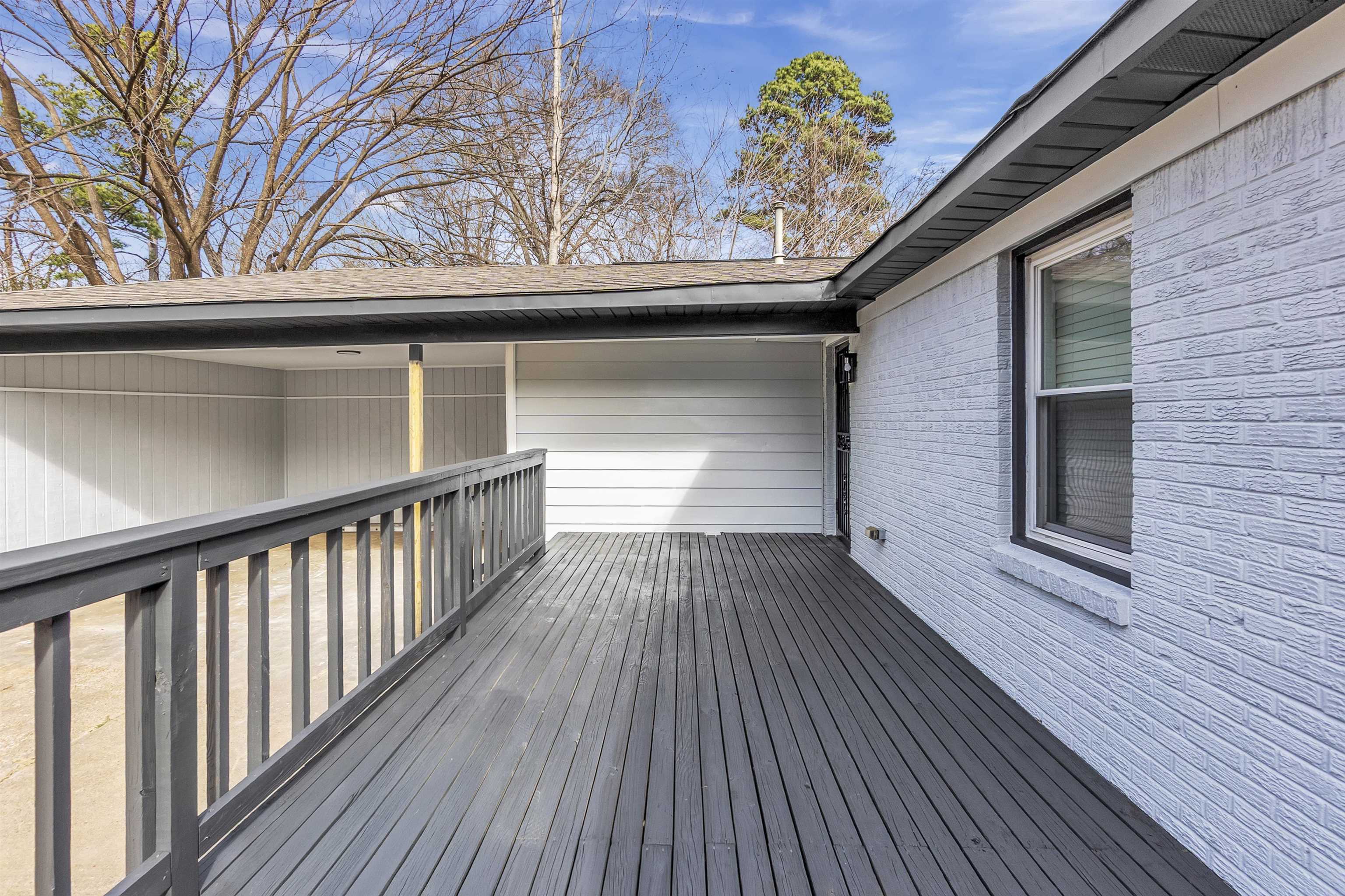 1371 Phillips Road Memphis, TN 38134 - Photo 27 of 35 View of wooden deck