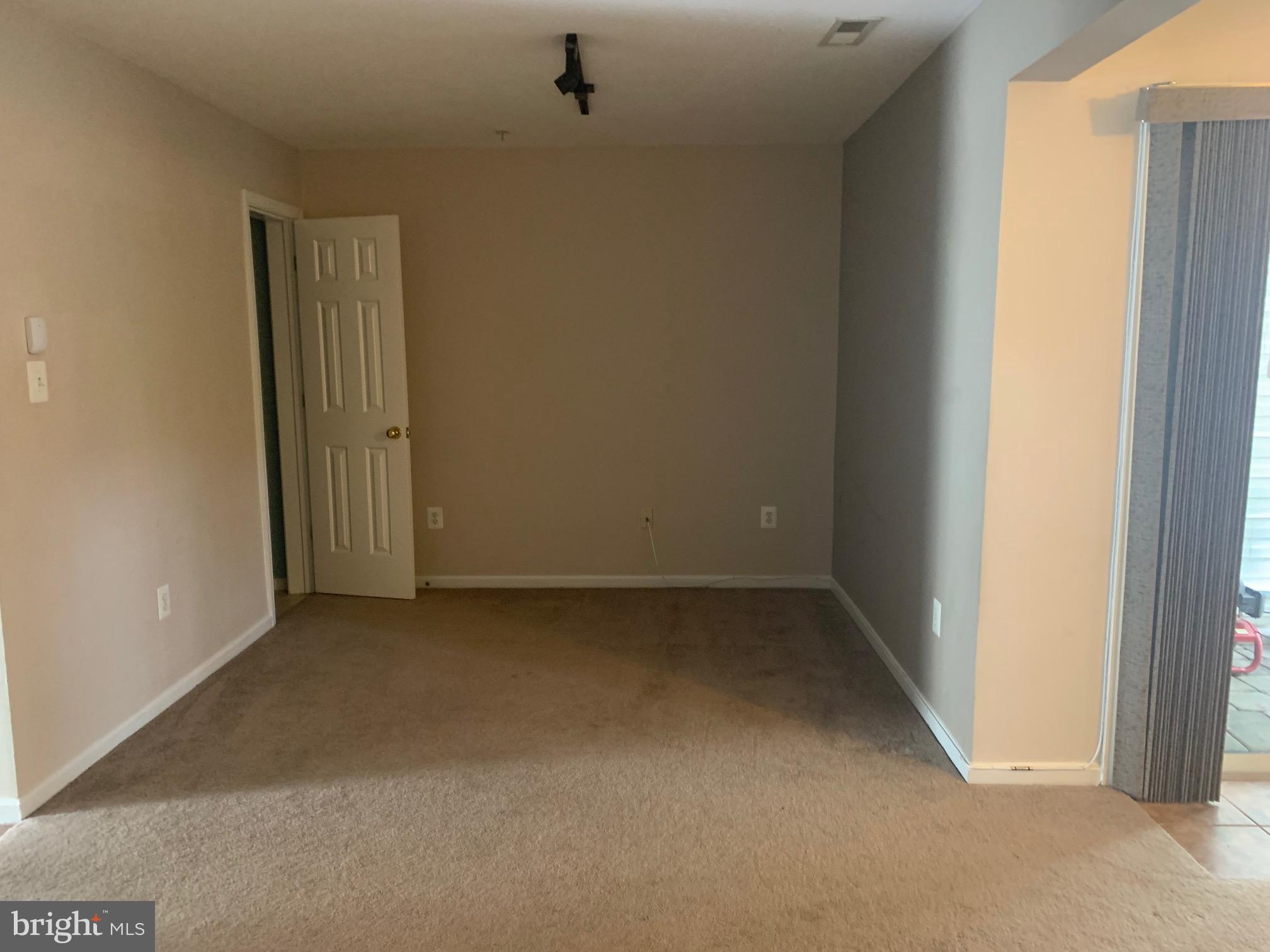 210 Tilden Way Edgewater, MD 21037 - Photo 25 of 34 Spacious entry level living space