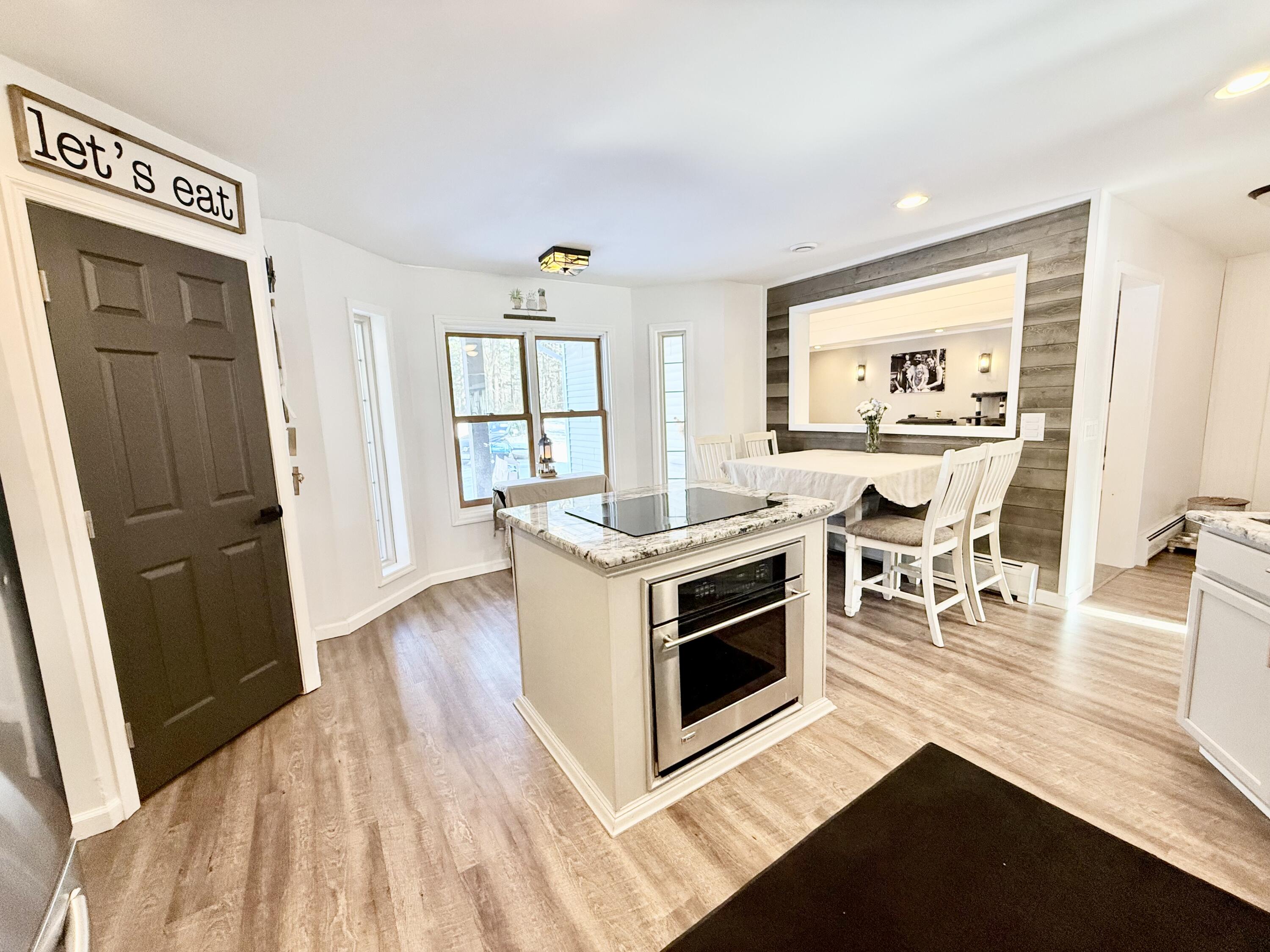 293 Sullivan Road Peru, NY 12972 - Photo 7 of 33 Gallery Image 7
