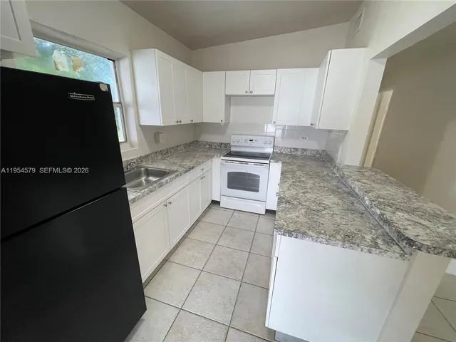 $2,450 | 15901 West Bunche Park Drive, Unit 15901, Miami Gardens, FL 33054
