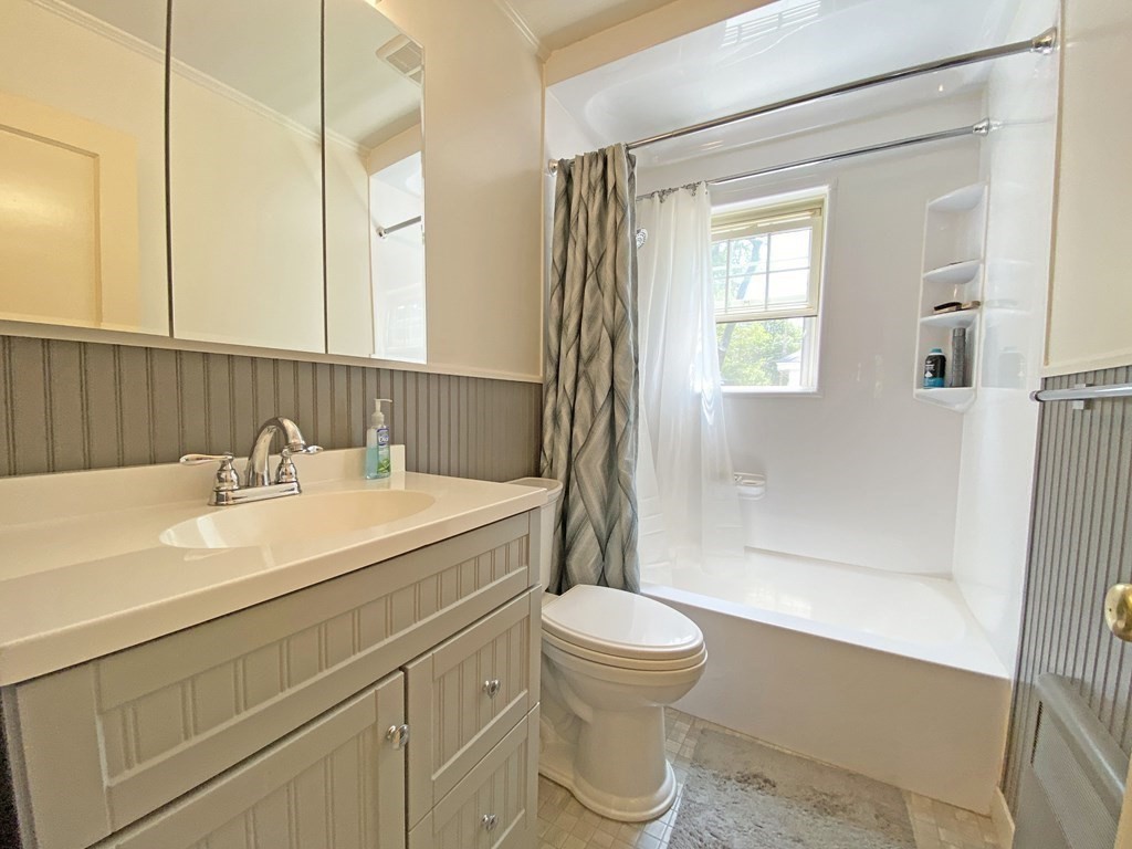 89-91 Fuller Street Waltham, MA 02453 - Photo 12 of 35