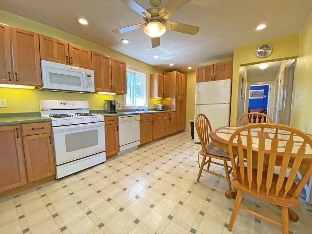 89-91 Fuller Street Waltham, MA 02453 - Photo 5 of 35