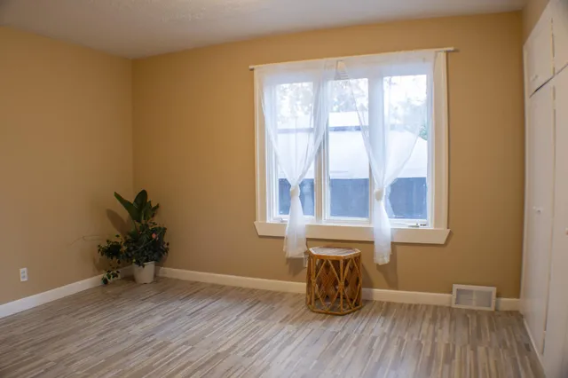 $219,000 | 1410 Beltrami Avenue Northwest, Bemidji, MN 56601