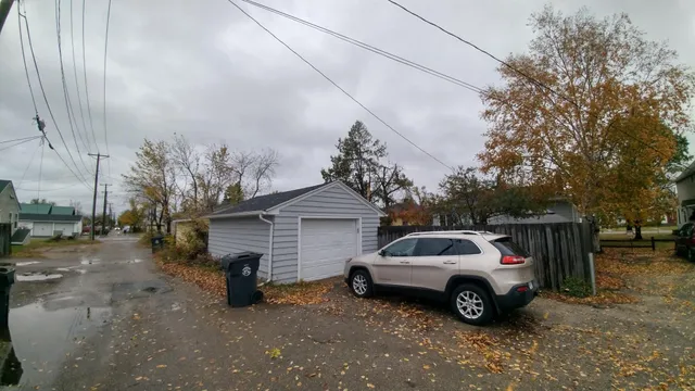 $219,000 | 1410 Beltrami Avenue Northwest, Bemidji, MN 56601