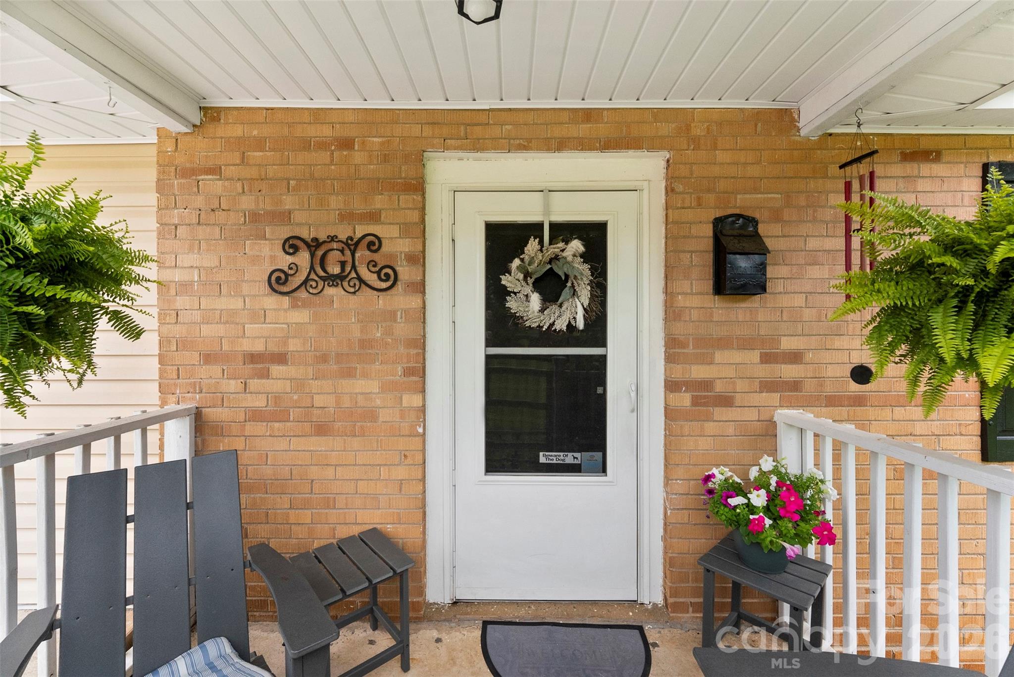 810 Bradley Road Dallas, NC 28034 - Photo 4 of 41