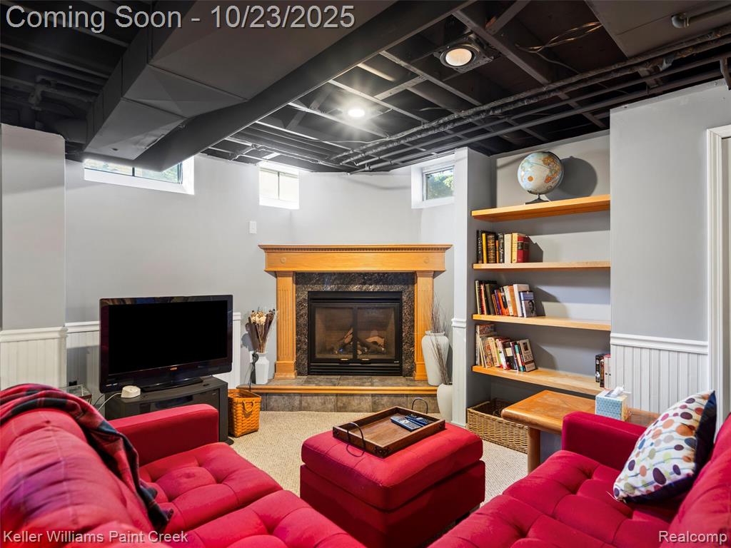 2152 Avoncrest Drive Rochester Hills, MI 48309 - Photo 33 of 42